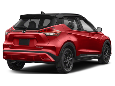 2022 Nissan Kicks SR