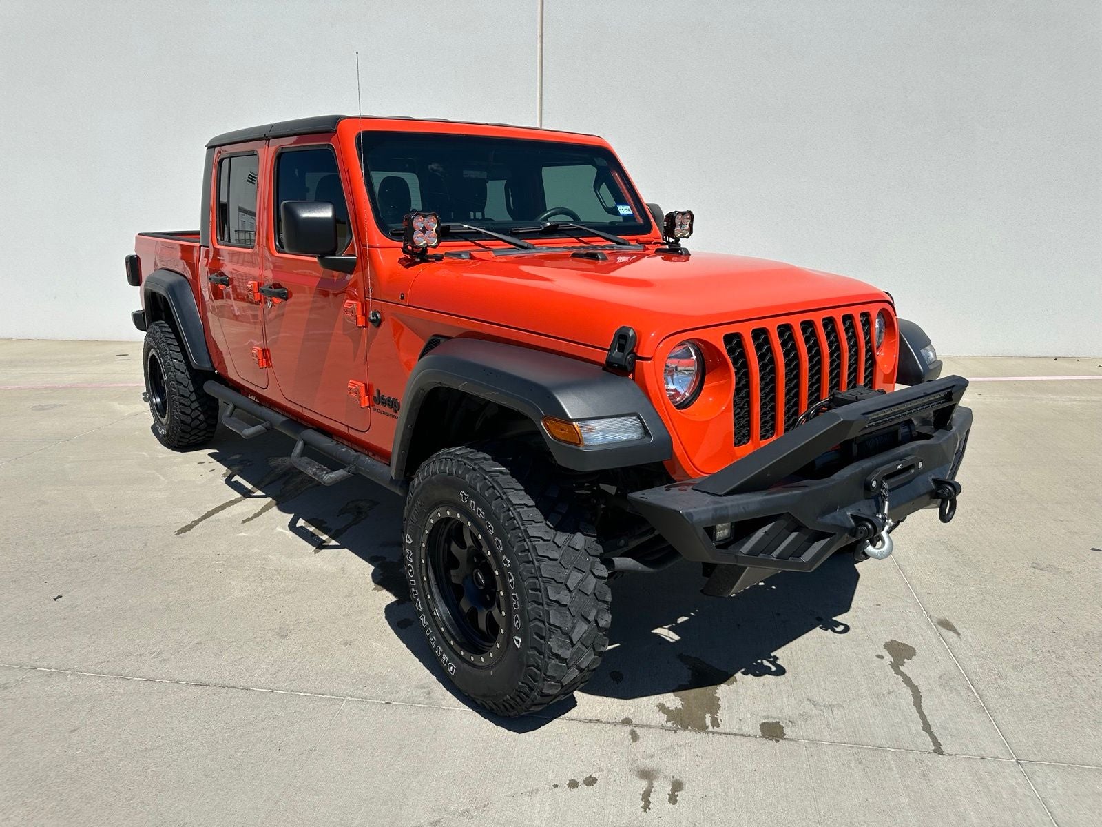 2023 Jeep Gladiator Sport