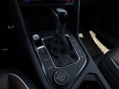 2024 Volkswagen Tiguan 2.0T SEL R-Line