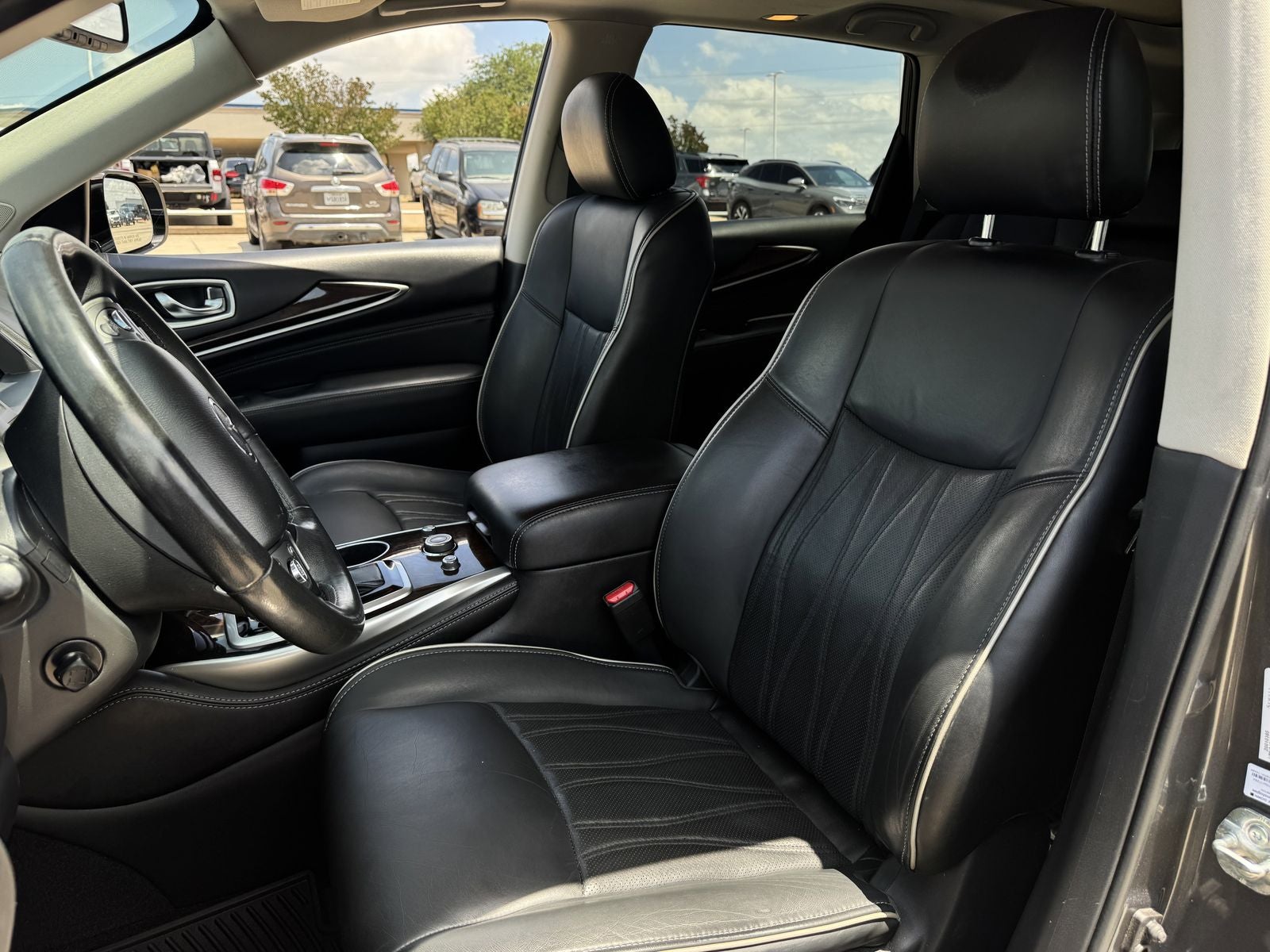 2019 INFINITI QX60 LUXE