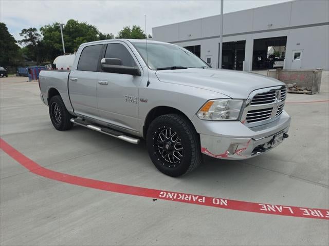 2017 RAM Ram 1500 Lone Star Crew Cab 4x4 5'7' Box