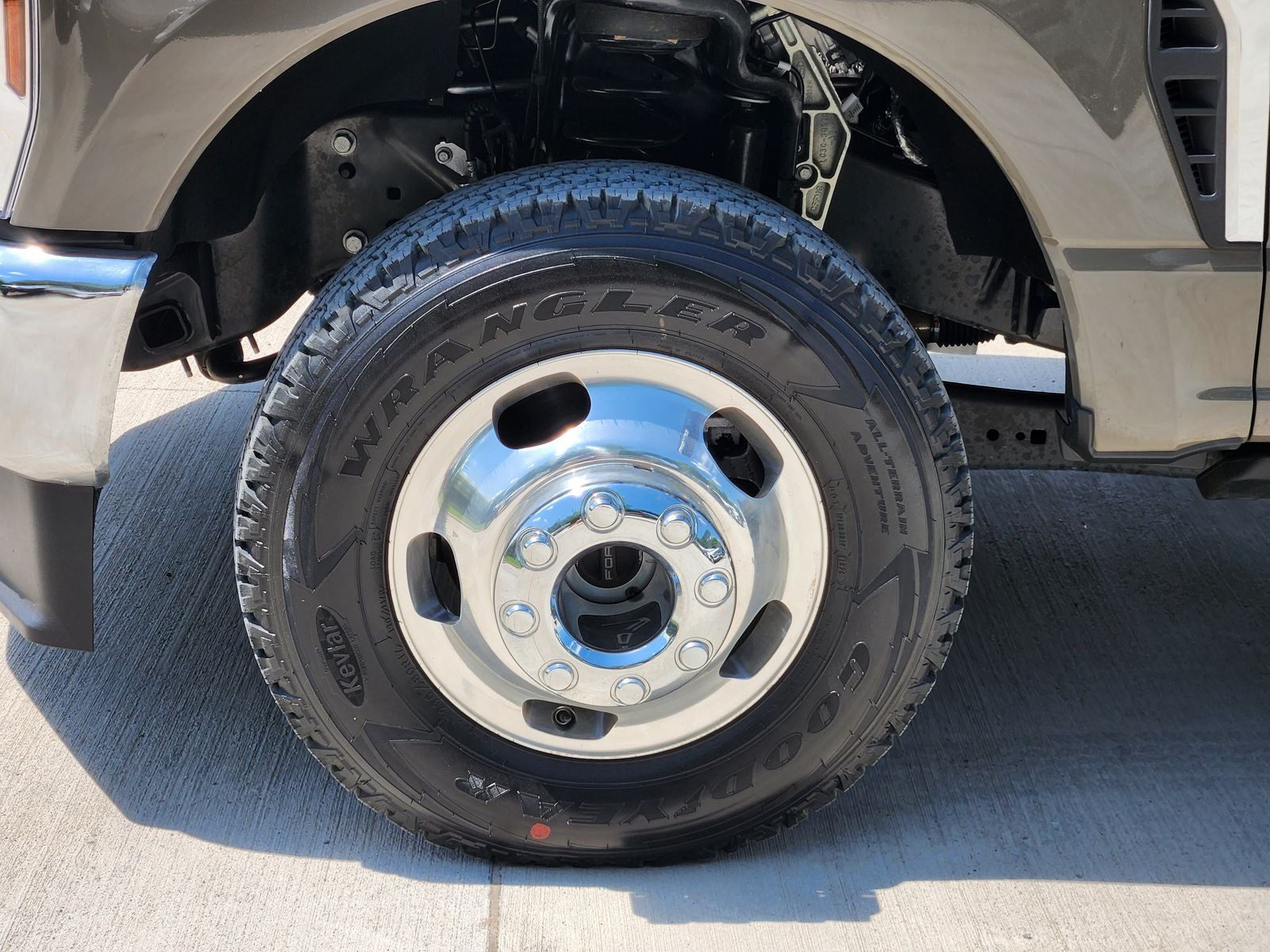 2026 Ford F-350SD Lariat DRW