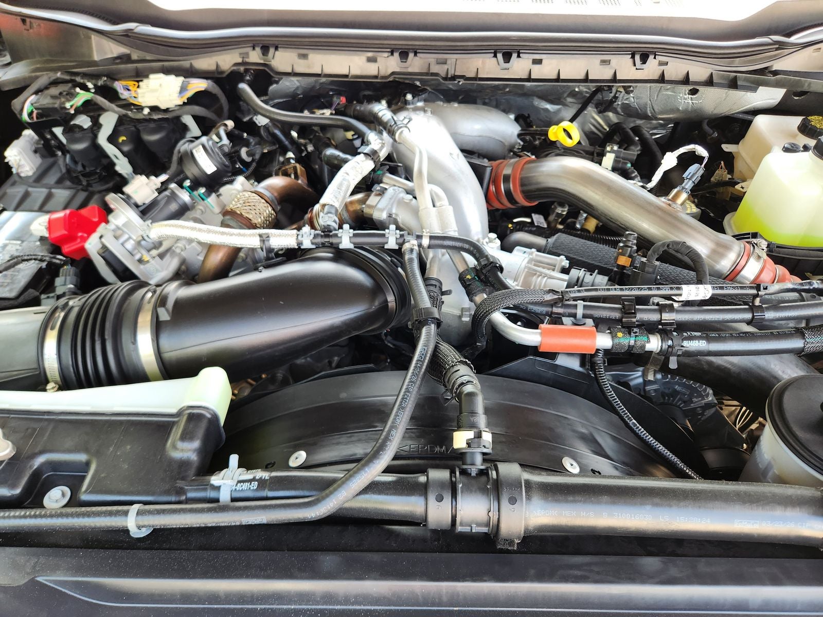 2026 Ford F-350SD Lariat DRW