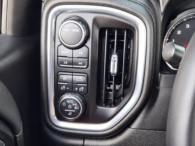 2022 Chevrolet Silverado 1500 LTD 4WD Crew Cab Short Bed RST