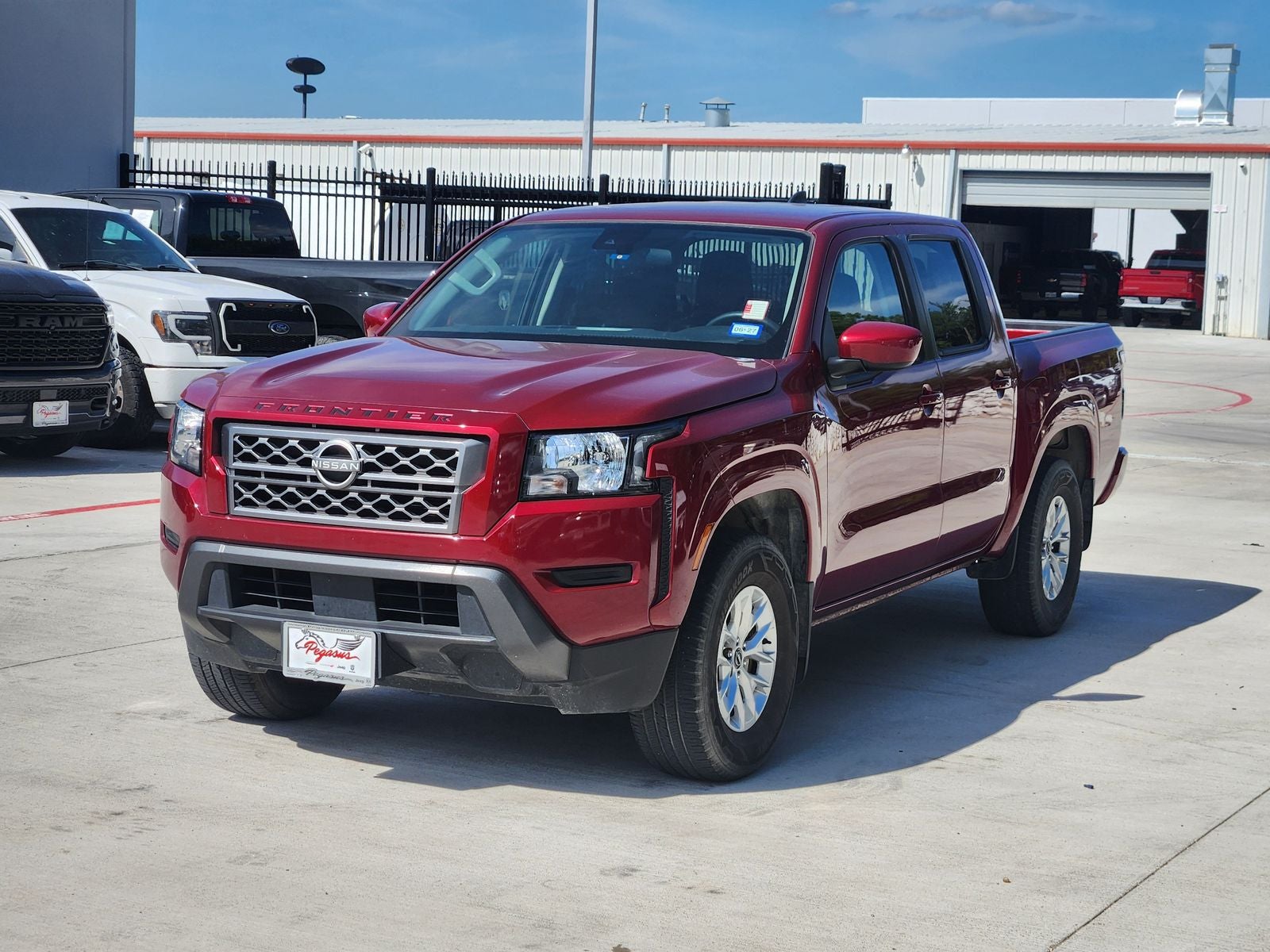 2024 Nissan Frontier Crew Cab SV 4x2