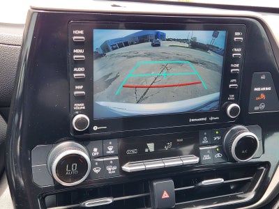 2021 Toyota Highlander LE
