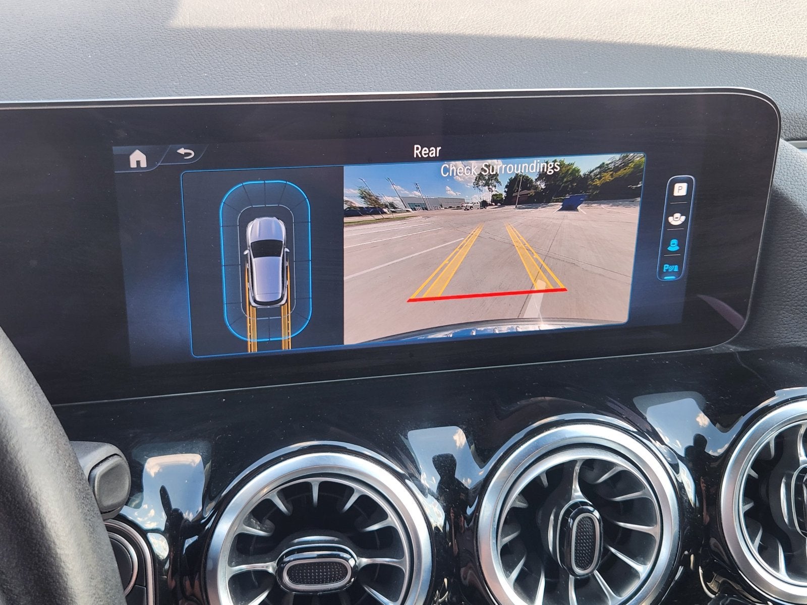 2025 Mercedes-Benz GLA 250 4MATIC®