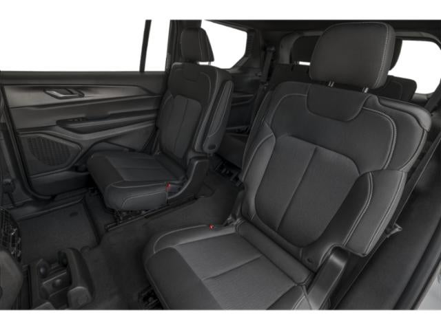 2025 Jeep Grand Cherokee L Altitude X 4x2