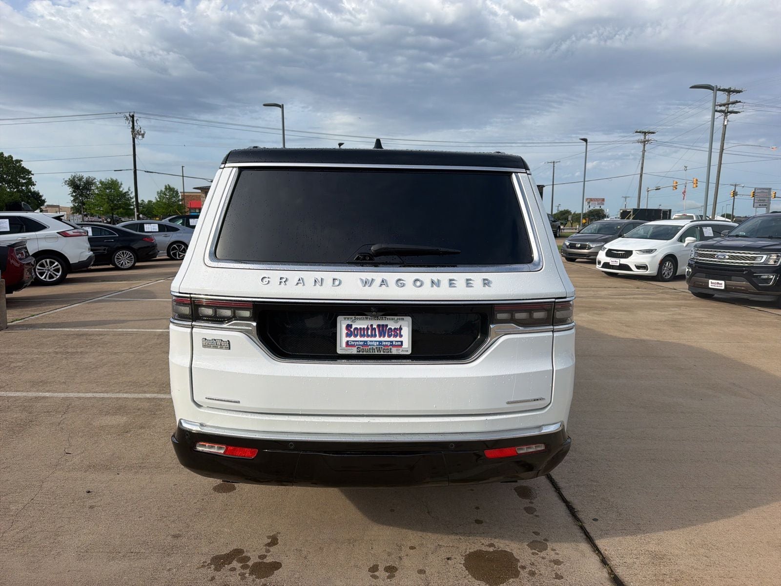 2023 Jeep Grand Wagoneer L Series II 4x4