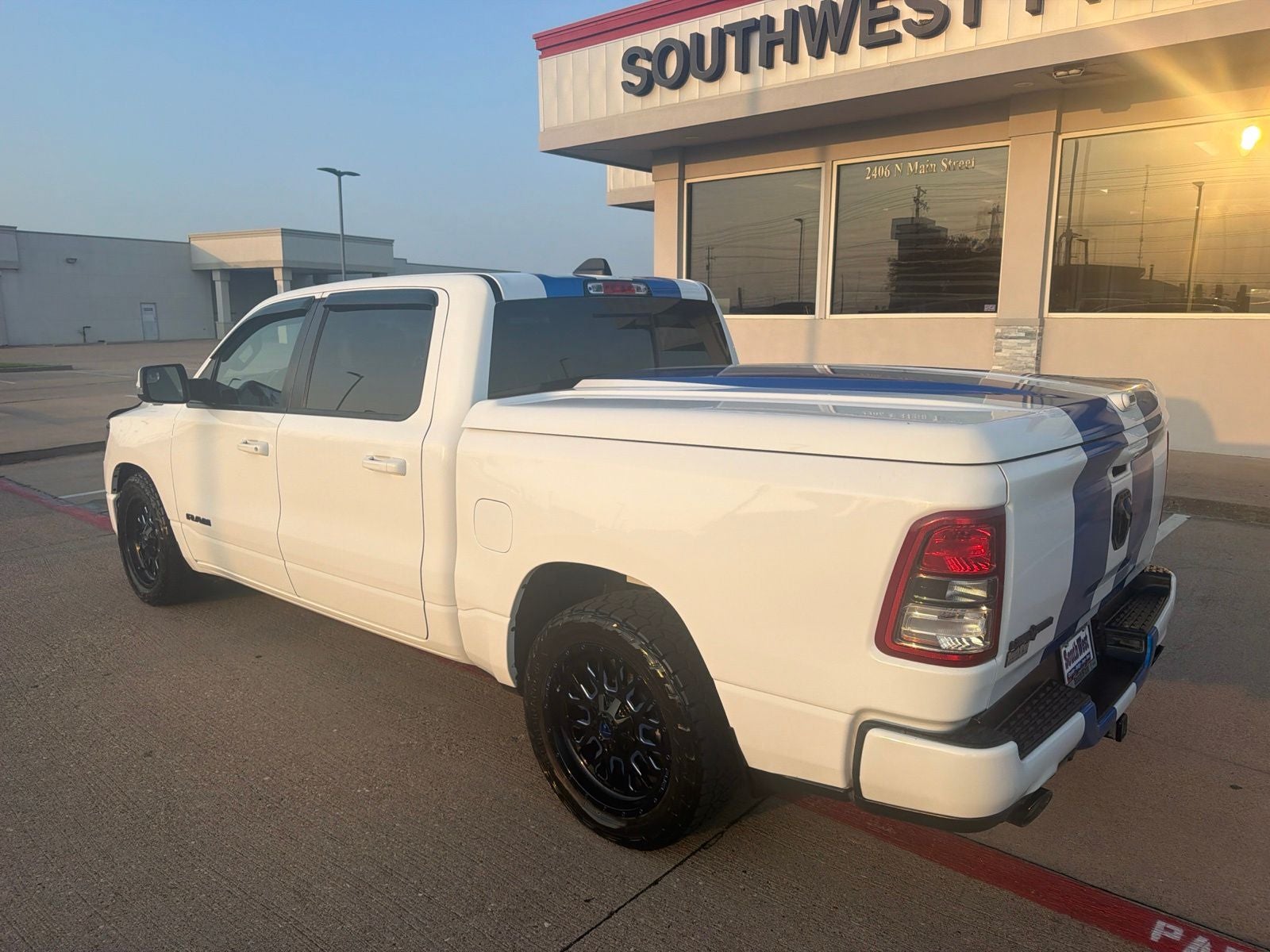 2020 RAM Ram 1500 Lone Star Crew Cab 4x2 5'7' Box