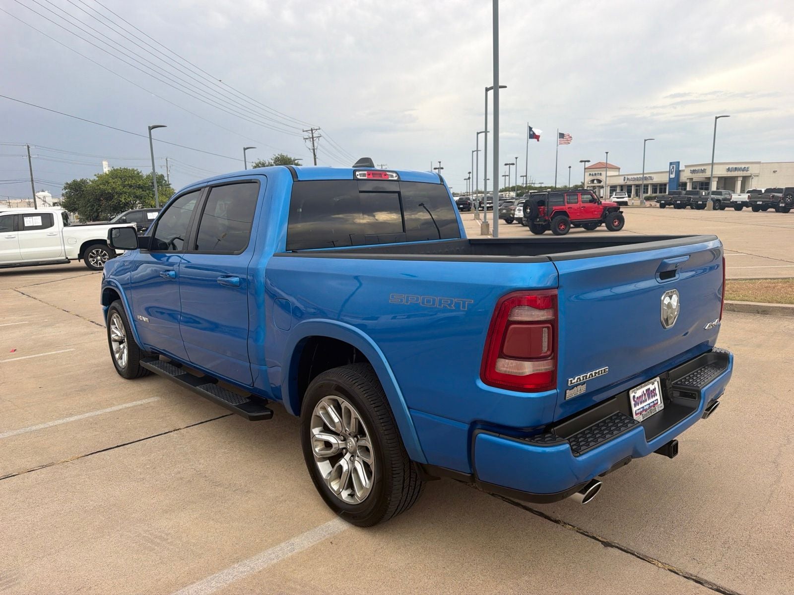 2020 RAM Ram 1500 Laramie Crew Cab 4x4 5'7' Box