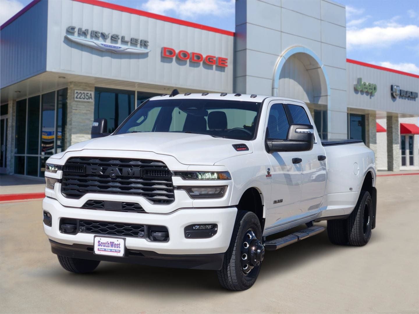 2026 RAM Ram 3500 Lone Star Crew Cab 4x4 8' Box