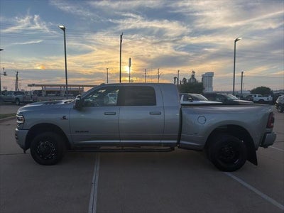 2024 RAM Ram 3500 Laramie Mega Cab 4x4 6'4' Box