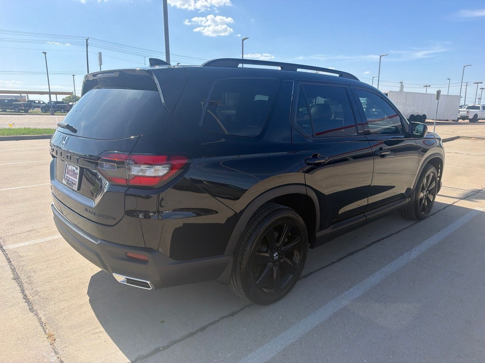 2025 Honda Pilot Black Edition