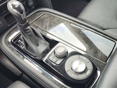 2021 INFINITI QX80 LUXE