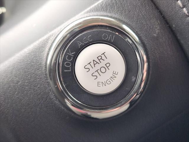 2021 INFINITI QX80 LUXE