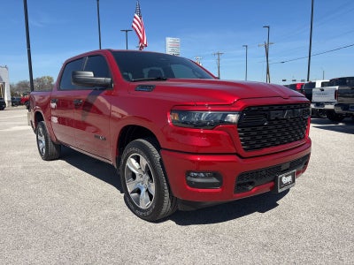 2026 RAM Ram 1500 Express Crew Cab 4x2 5'7' Box