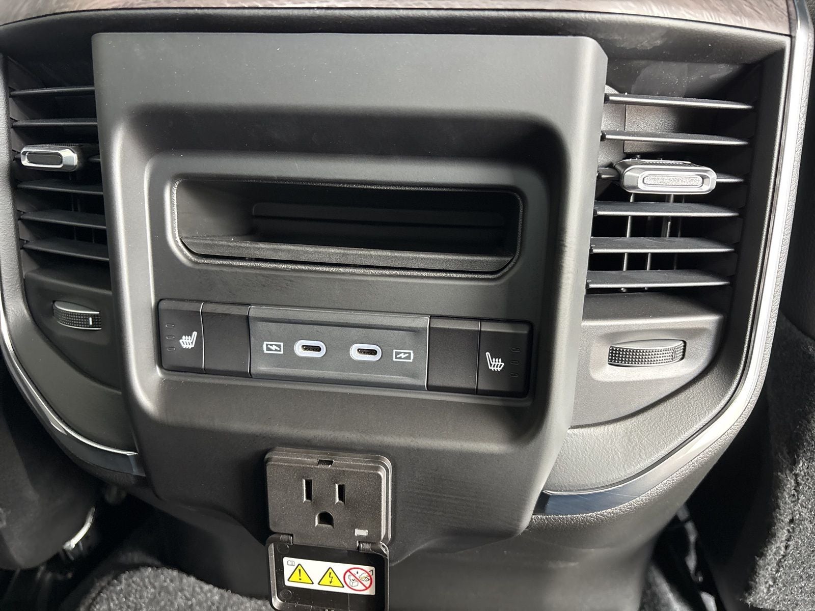 2026 RAM Ram 2500 Laramie Mega Cab 4x4 6'4' Box
