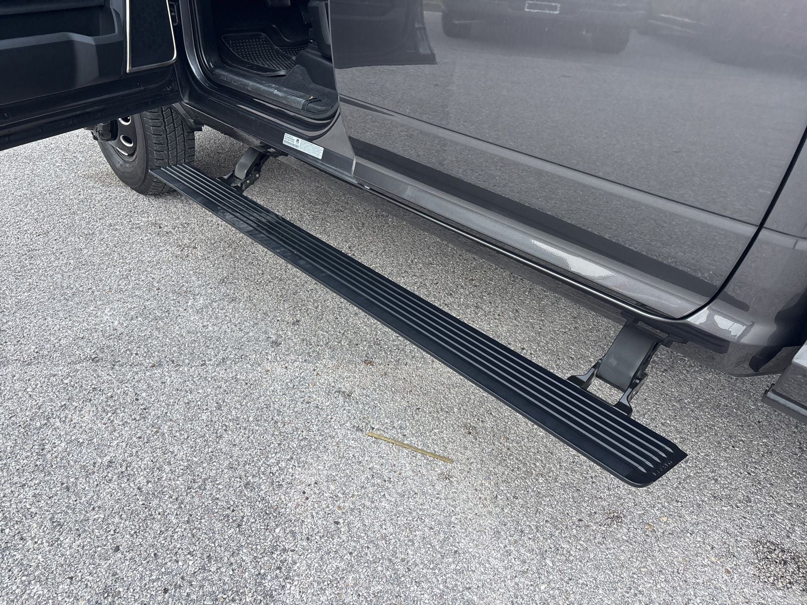 2022 RAM Ram 3500 Limited Crew Cab 4x4 8' Box