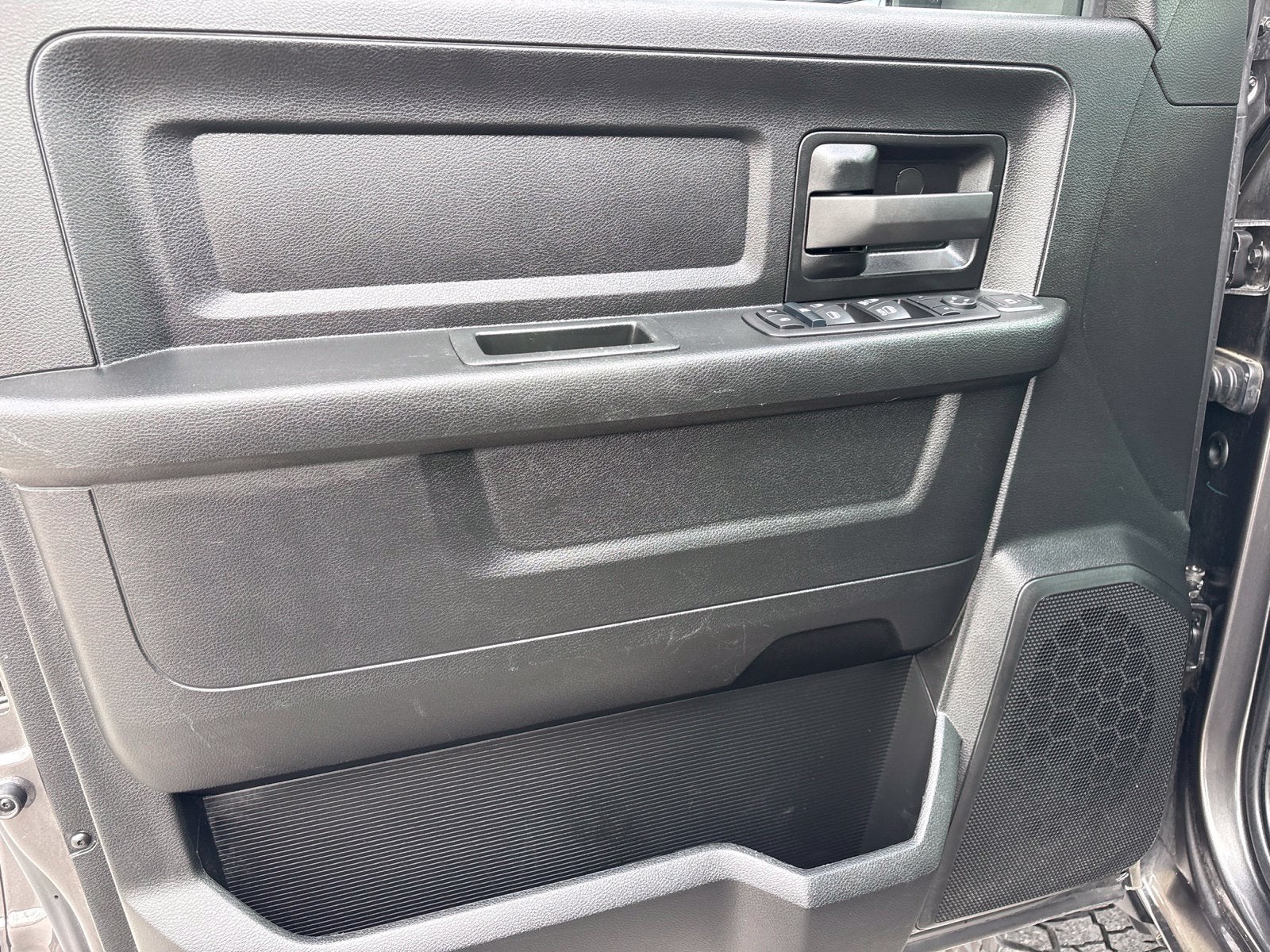 2024 RAM Ram 2500 Tradesman Crew Cab 4x4 6'4' Box