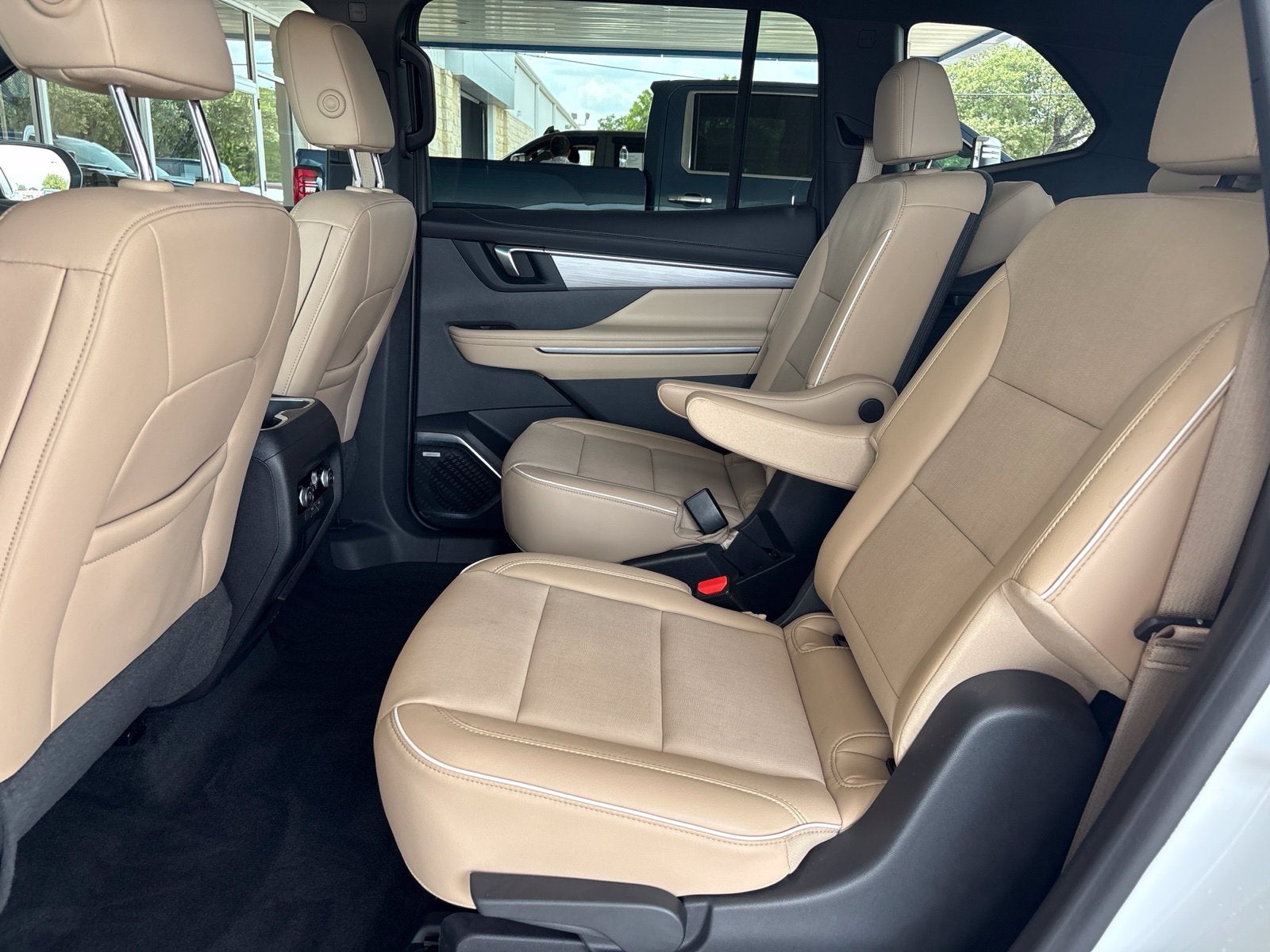 2025 Buick Enclave Preferred FWD