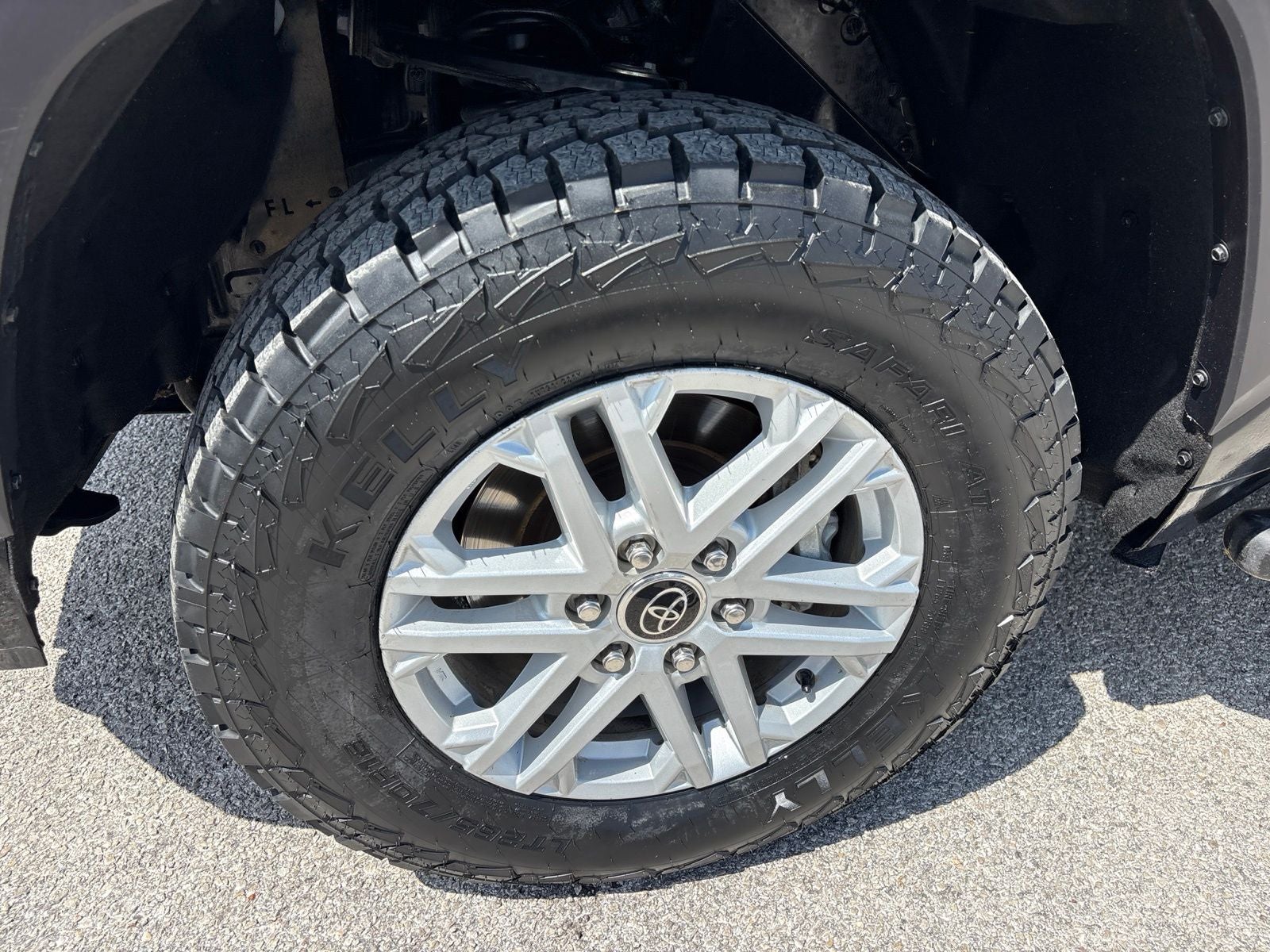 2024 Toyota Tundra SR5