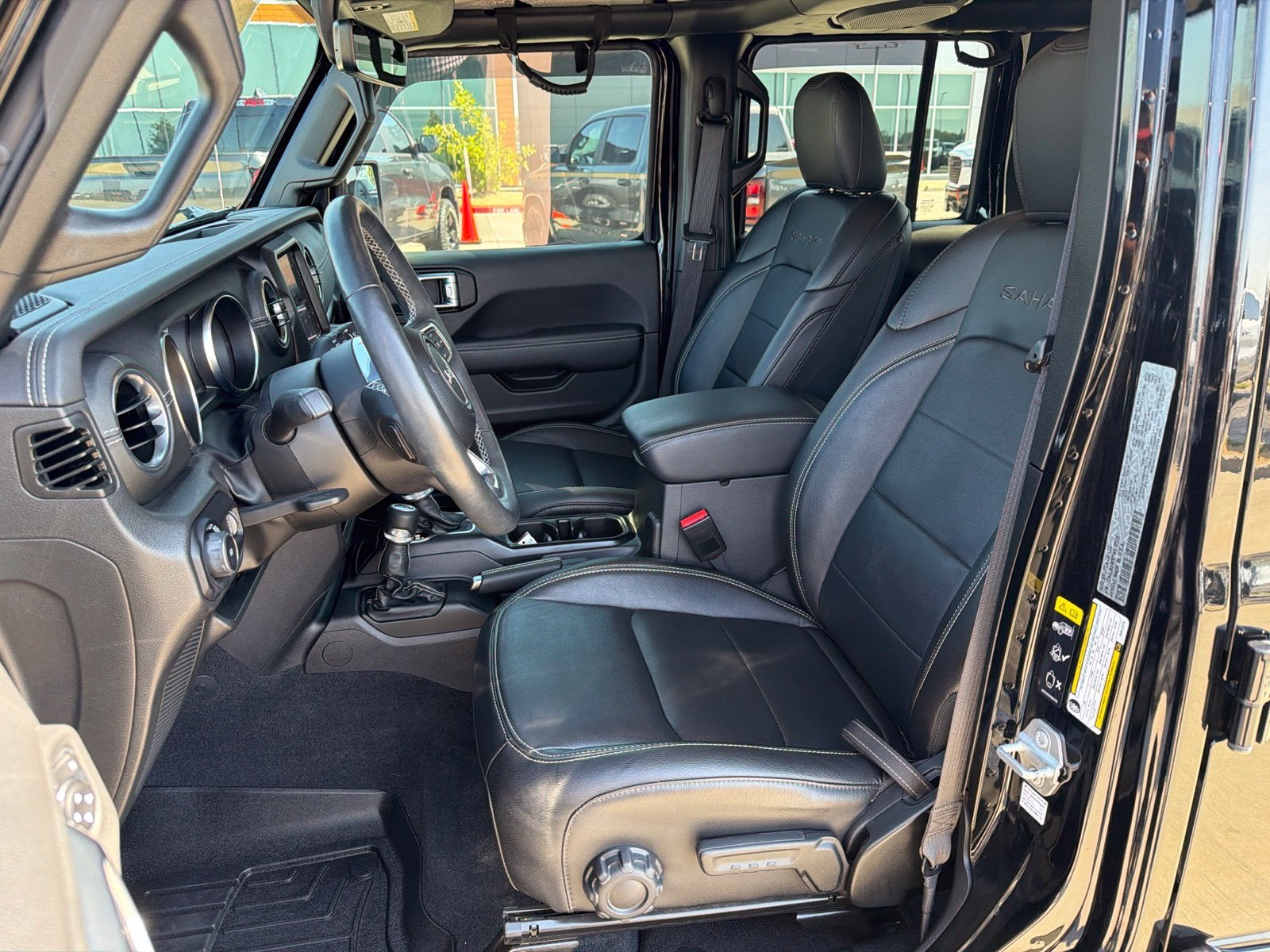 2023 Jeep Wrangler 4-Door Sahara 4x4