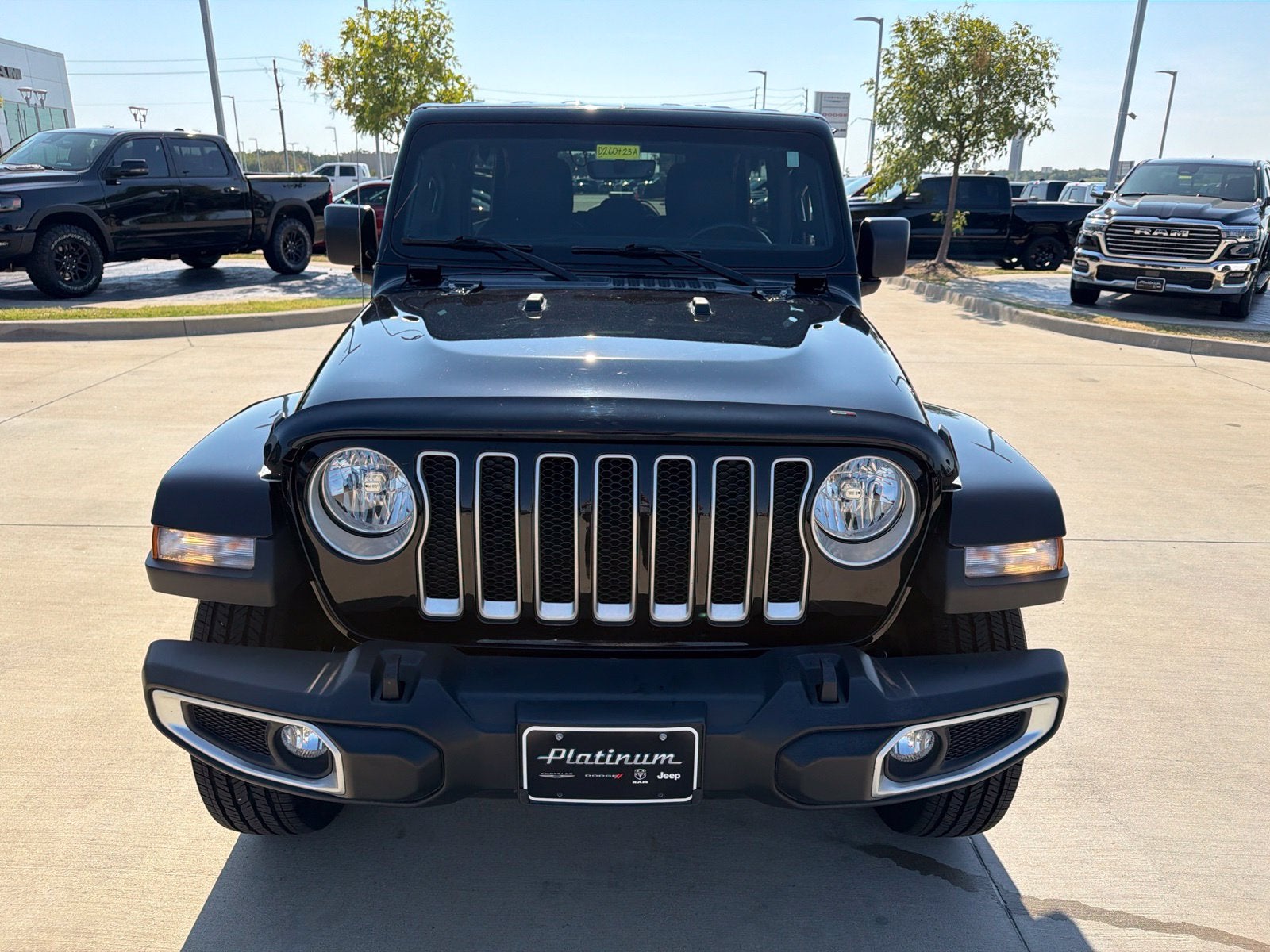 2023 Jeep Wrangler 4-Door Sahara 4x4