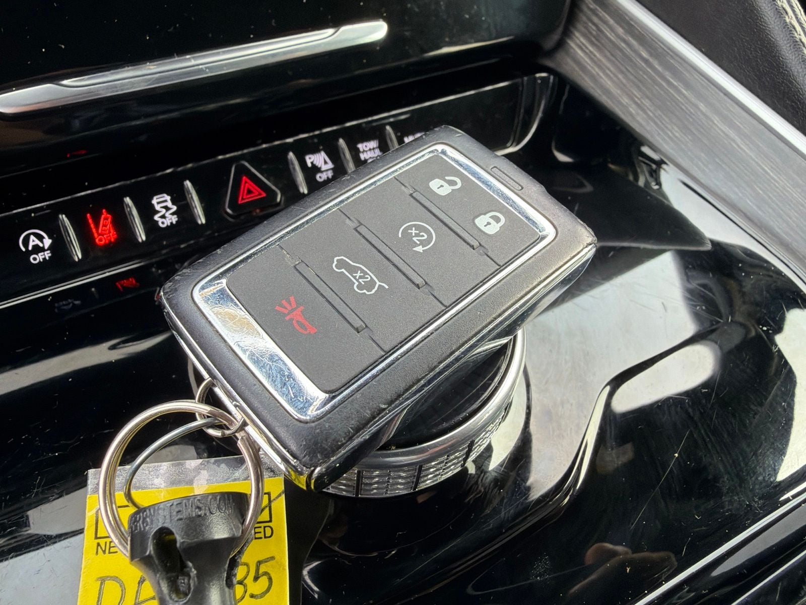 2024 Jeep Wagoneer L Series II 4x2