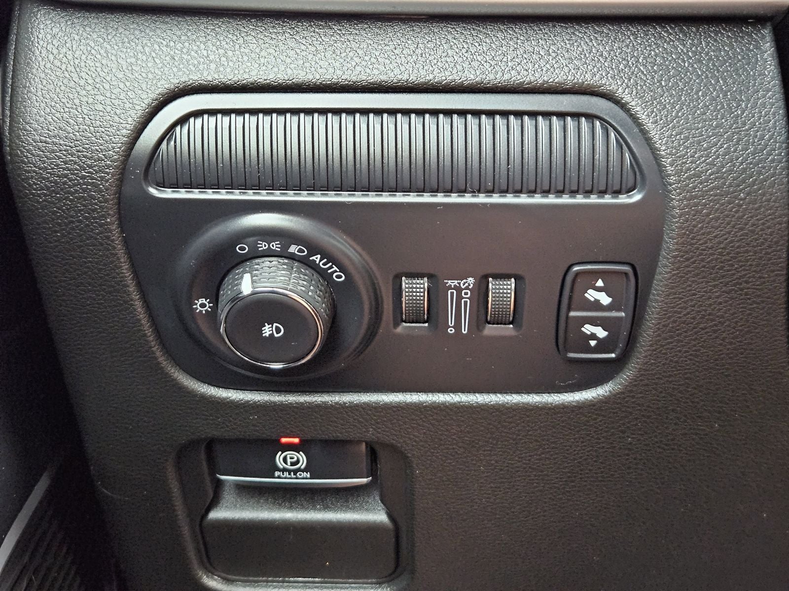 2024 Jeep Wagoneer Series II 4x2