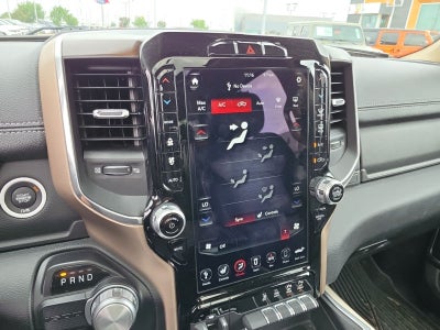 2021 RAM Ram 1500 Laramie Crew Cab 4x2 5'7' Box