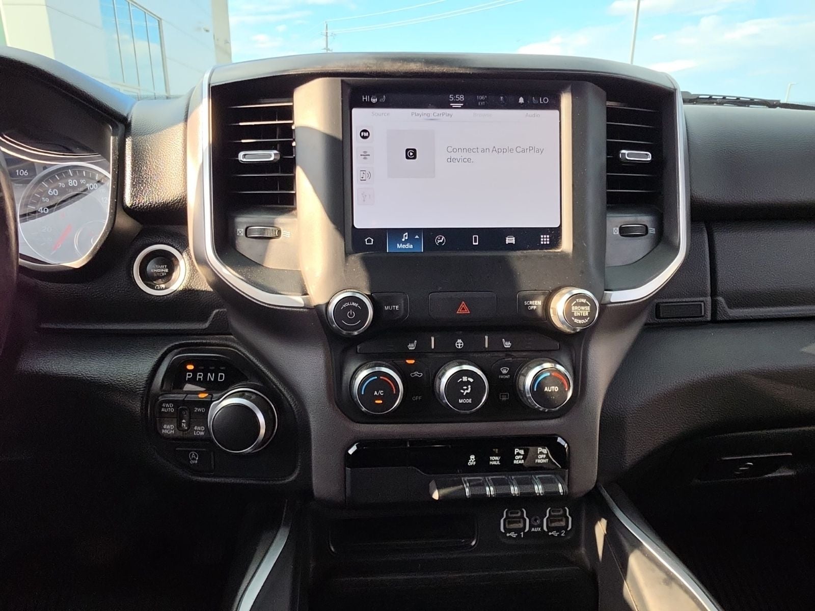 2022 RAM Ram 1500 Lone Star Quad Cab 4x4 6'4' Box