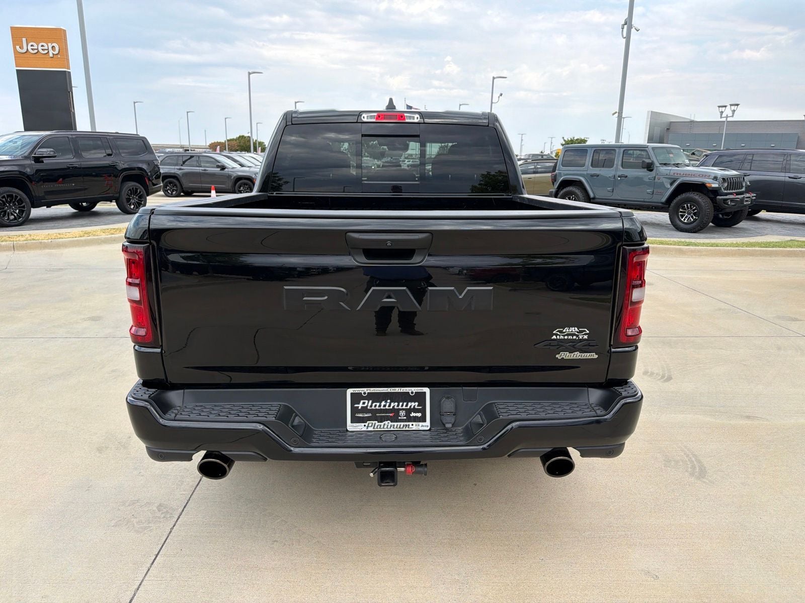 2025 RAM Ram 1500 Tradesman Crew Cab 4x4 5'7' Box