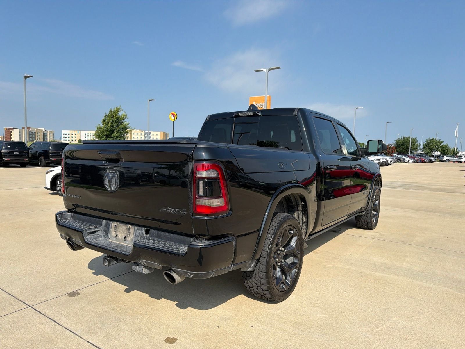 2022 RAM Ram 1500 Limited Crew Cab 4x4 5'7' Box