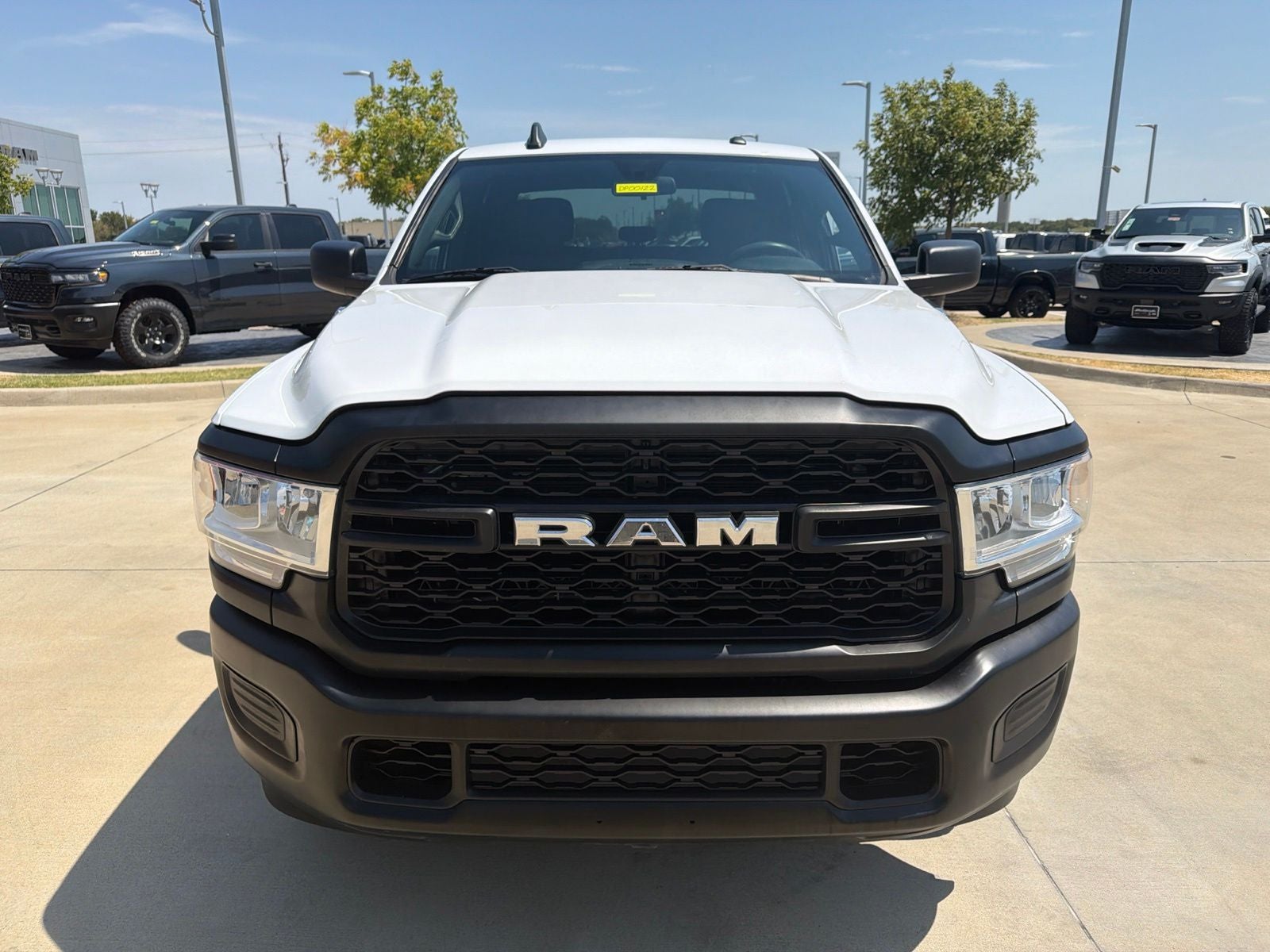 2022 RAM Ram 2500 Tradesman Crew Cab 4x4 6'4' Box