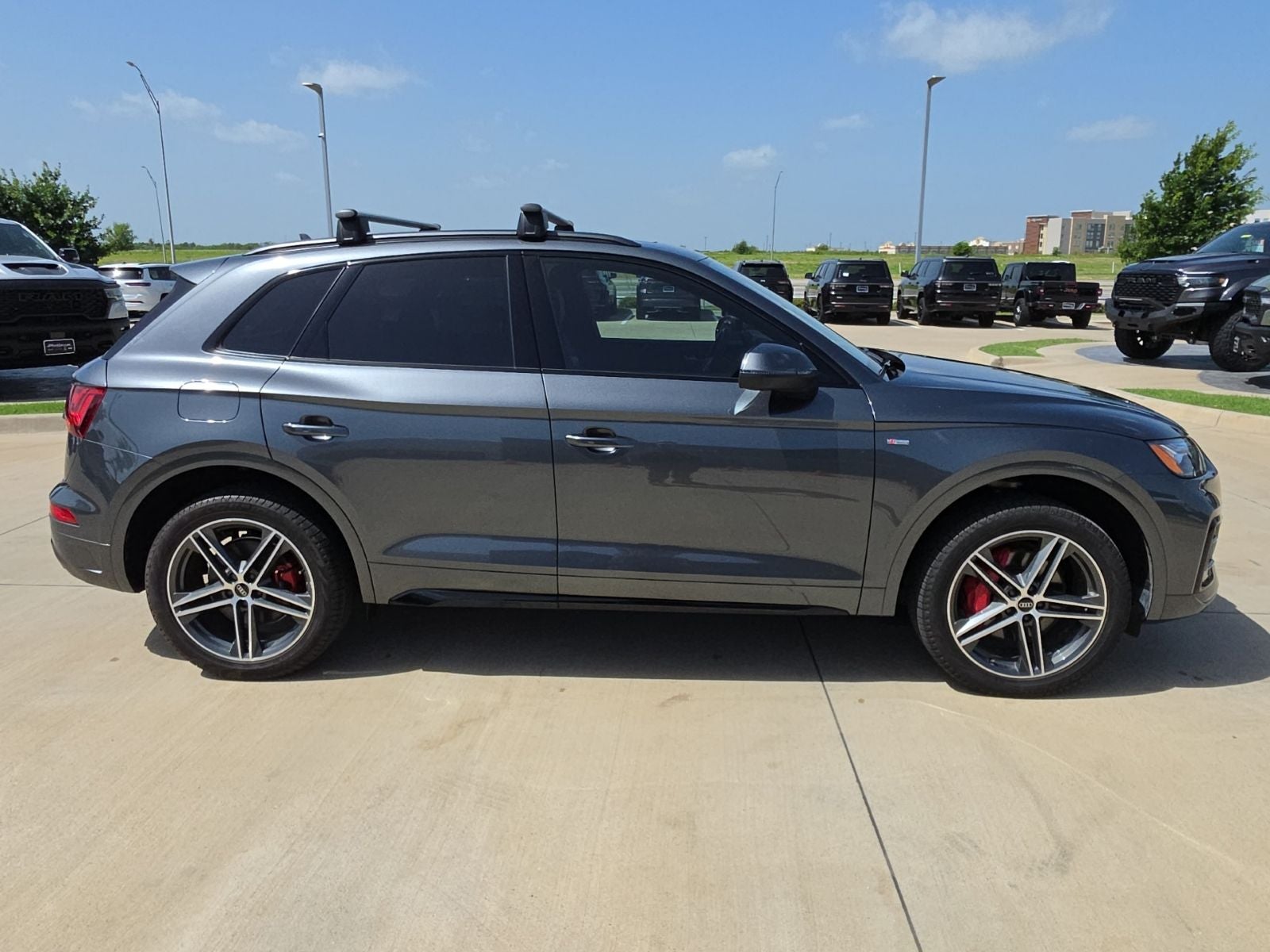 2025 Audi Q5 Premium Plus 55 TFSI e S line quattro S tronic