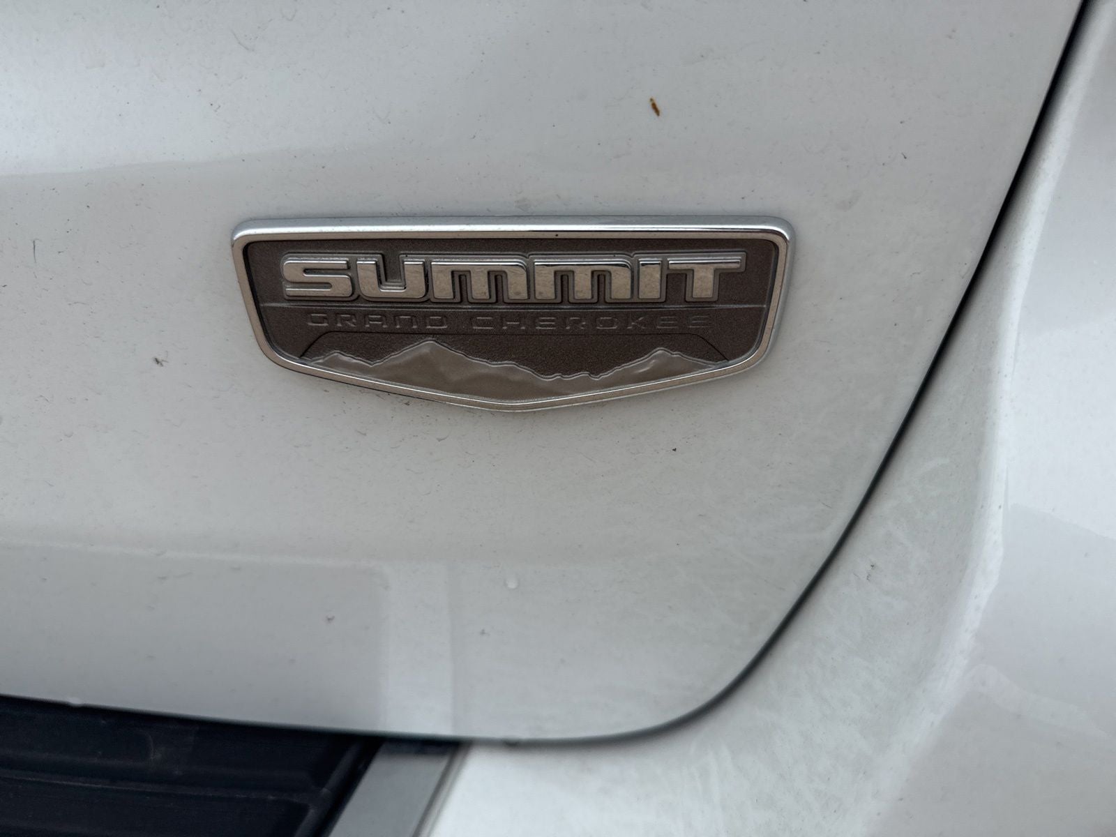 2016 Jeep Grand Cherokee Summit