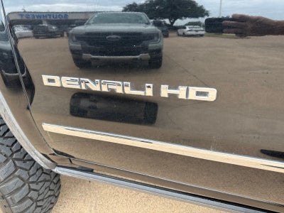 2016 GMC Sierra 2500HD Denali