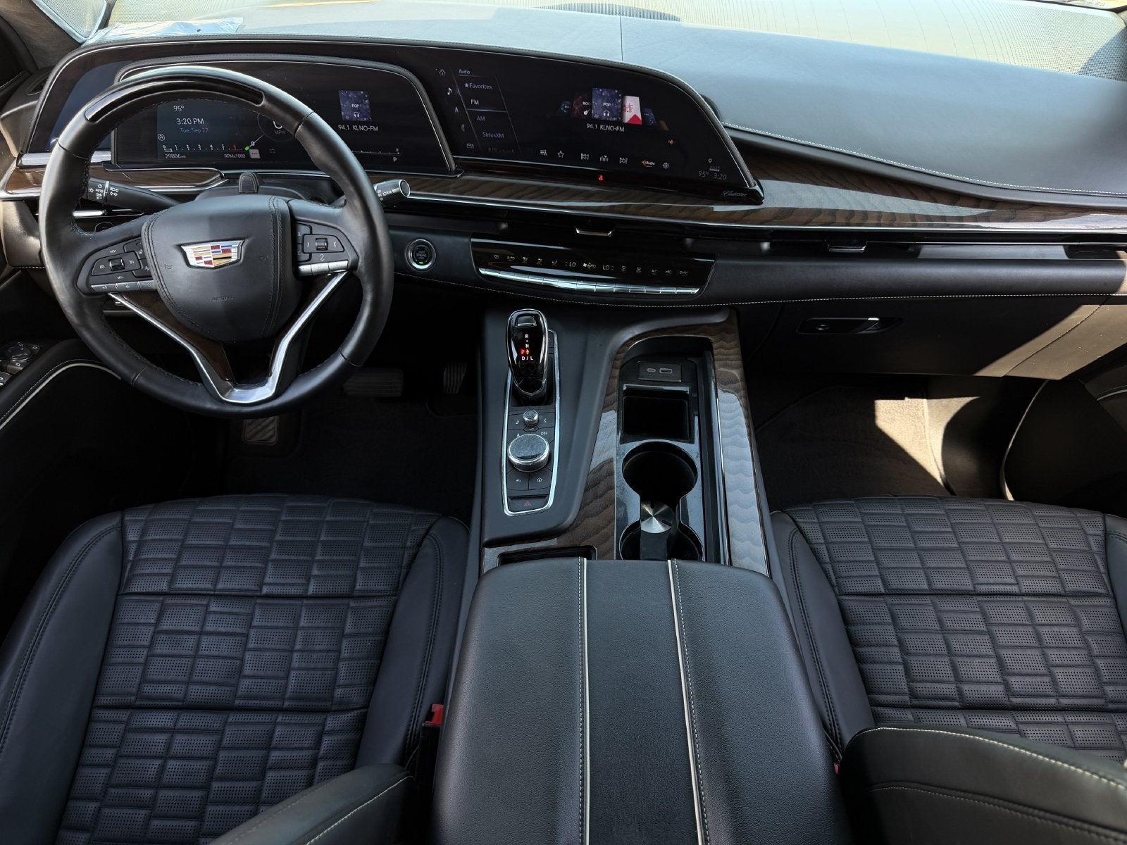 2024 Cadillac Escalade Sport Platinum
