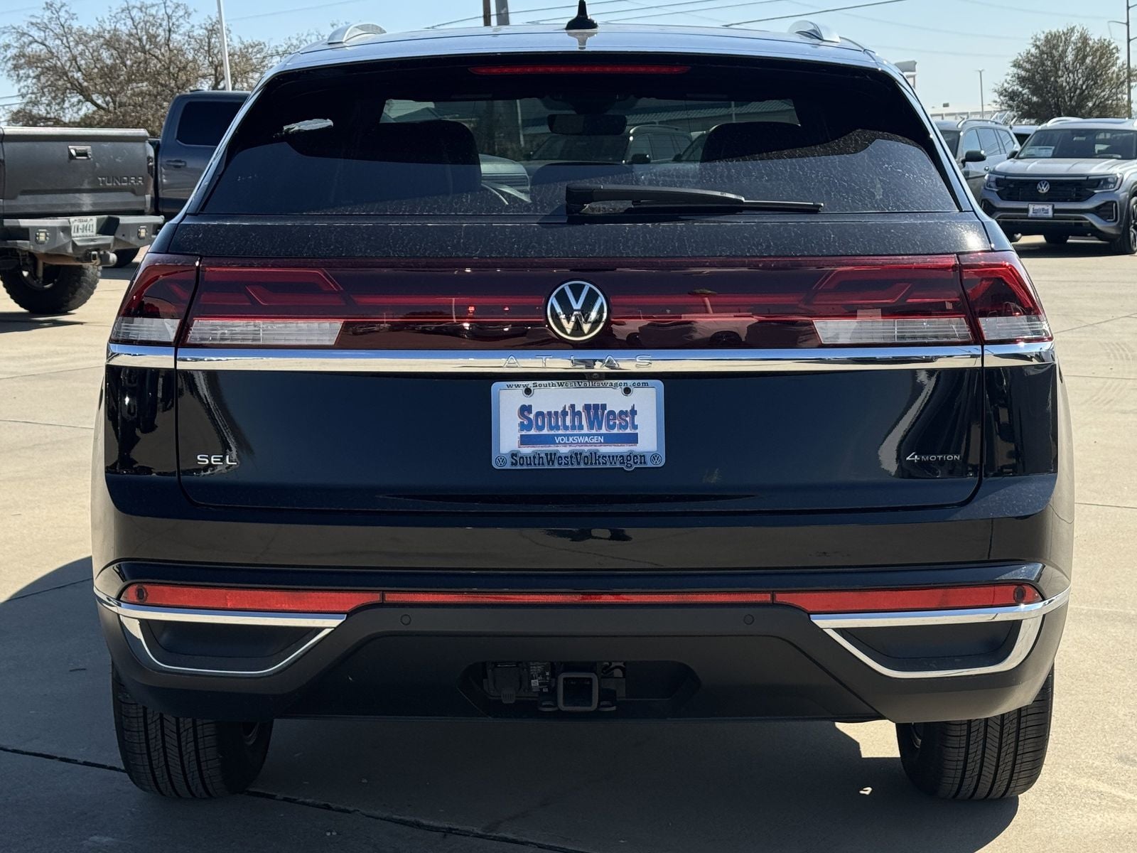 2025 Volkswagen Atlas Cross Sport 2.0T SEL