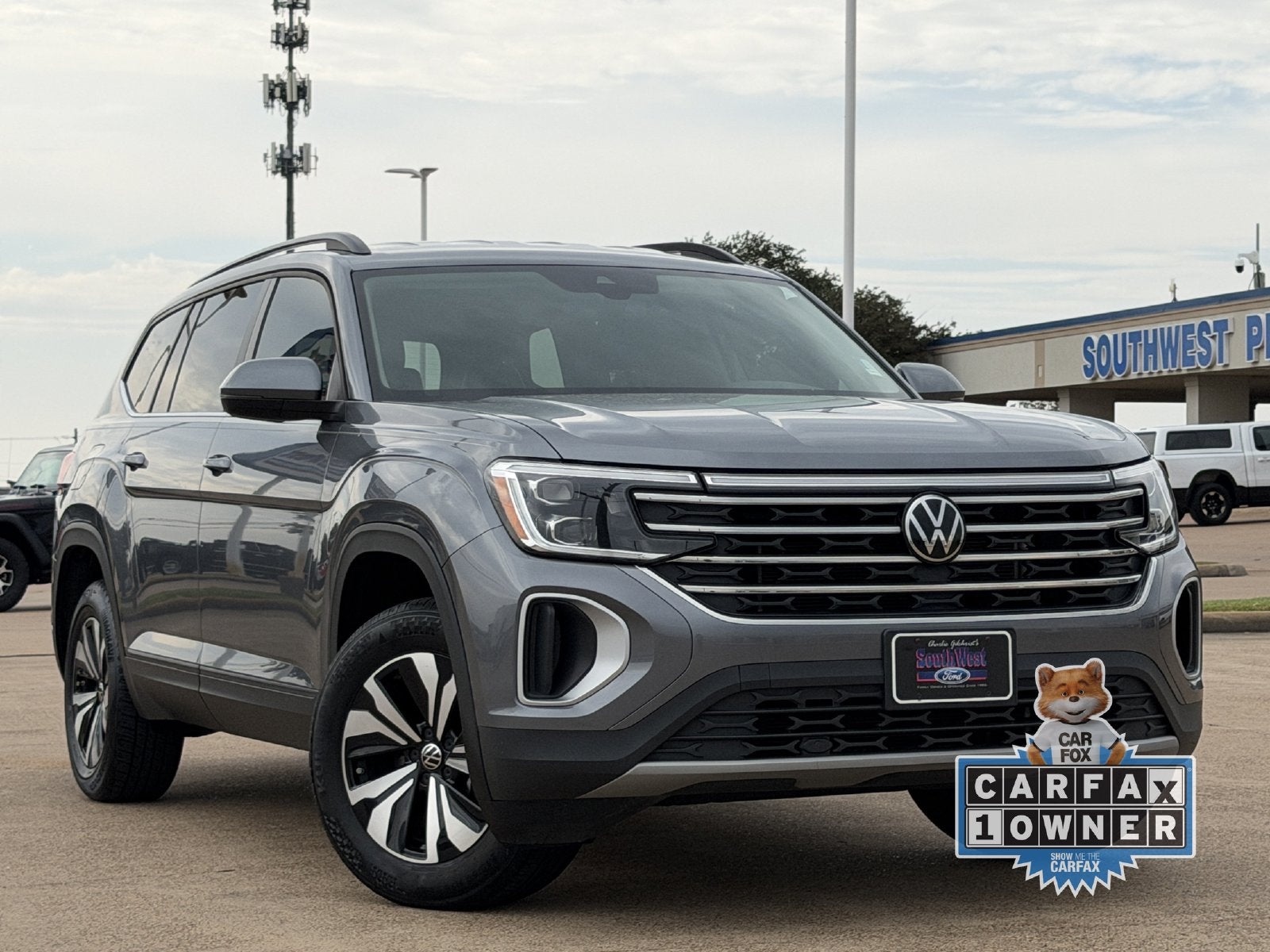 2024 Volkswagen Atlas 2.0T SE