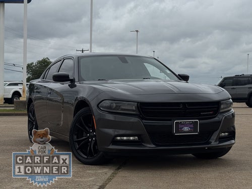 2016 Dodge Charger SXT