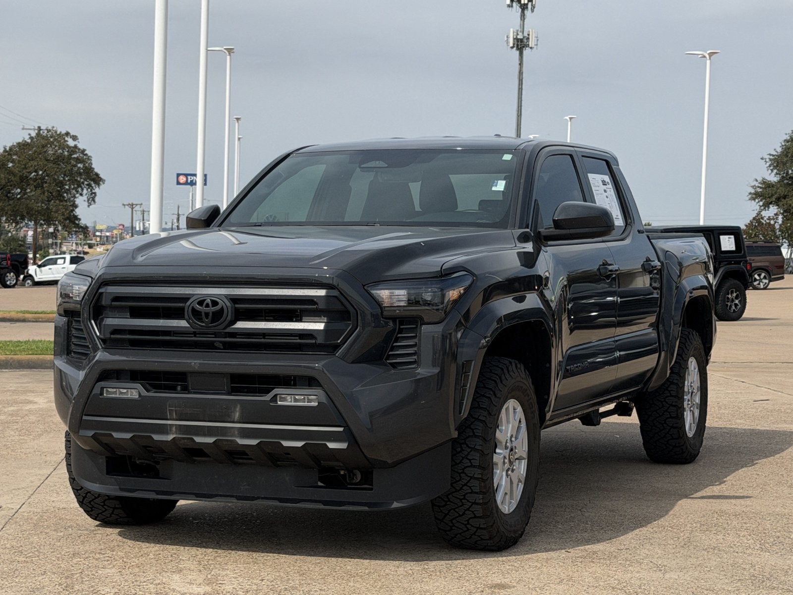 2025 Toyota Tacoma SR5