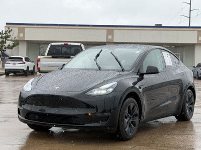 2025 Tesla Model Y Long Range