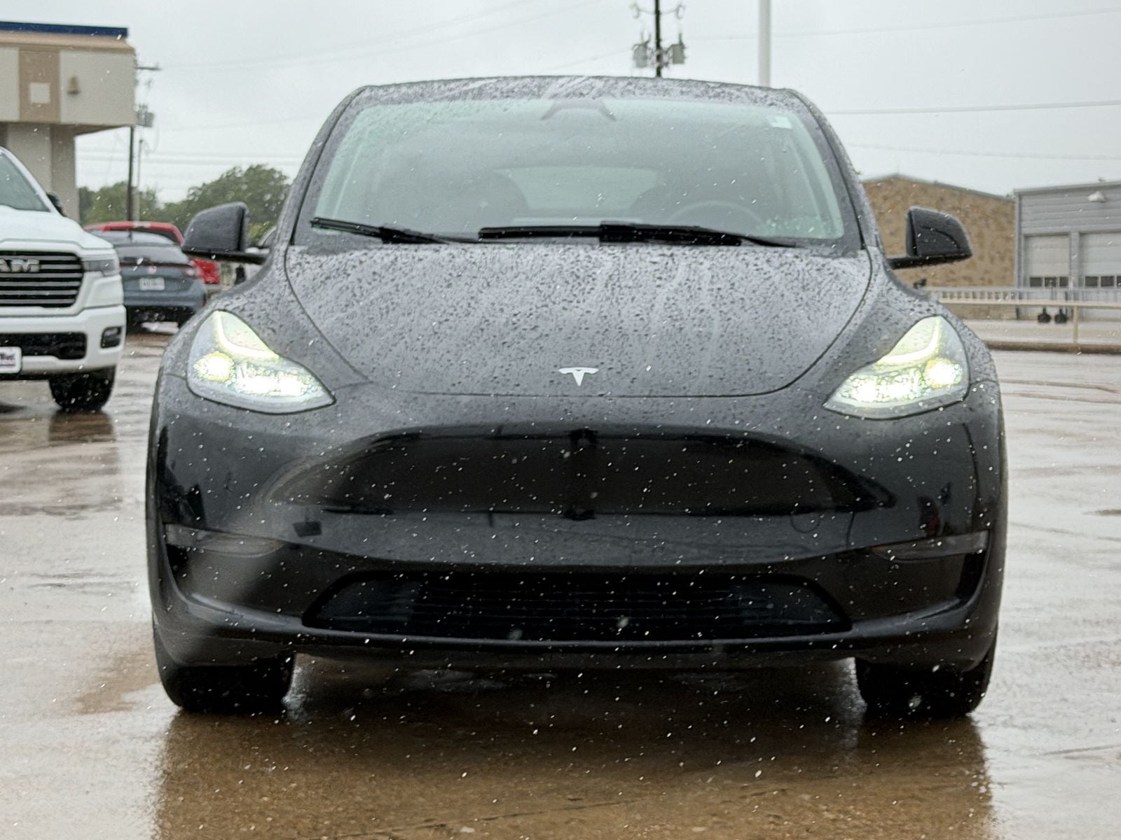 2025 Tesla Model Y Long Range