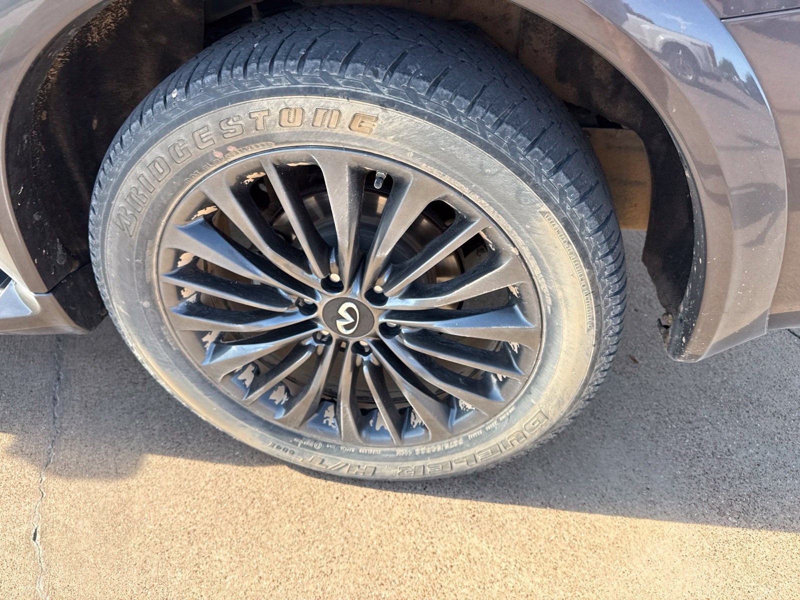 2023 INFINITI QX80 Premium Select