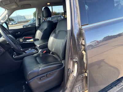 2023 INFINITI QX80 Premium Select