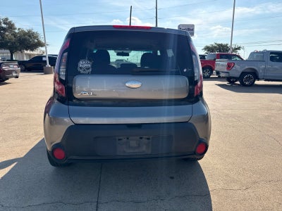 2016 Kia Soul Base