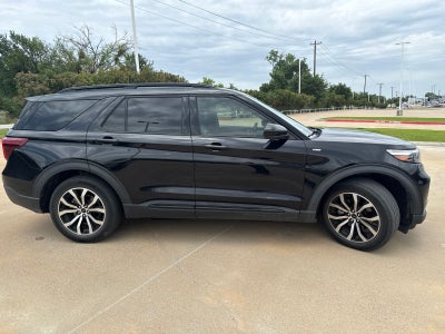 2022 Ford Explorer ST-Line