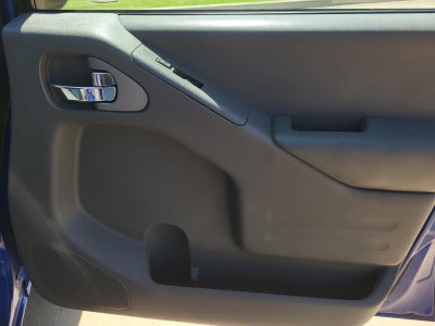2015 Nissan Frontier SV